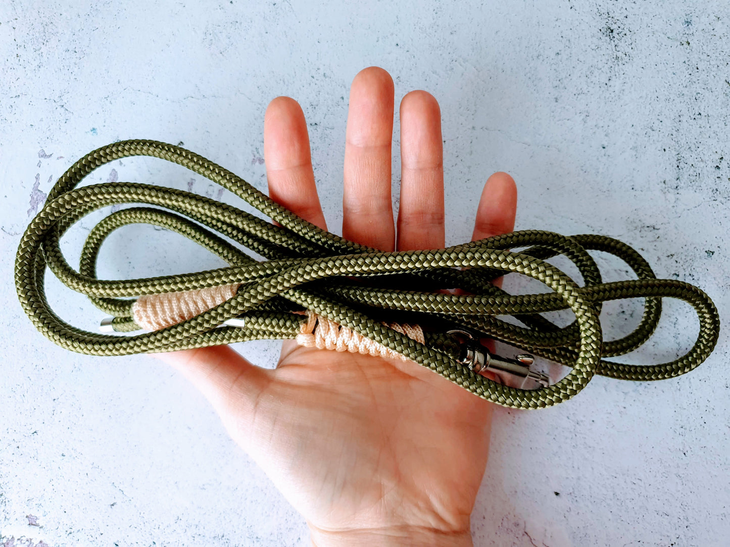 Führleine mit Handschlaufe für kleine Hunde und Welpenleine aus 6mm Tau