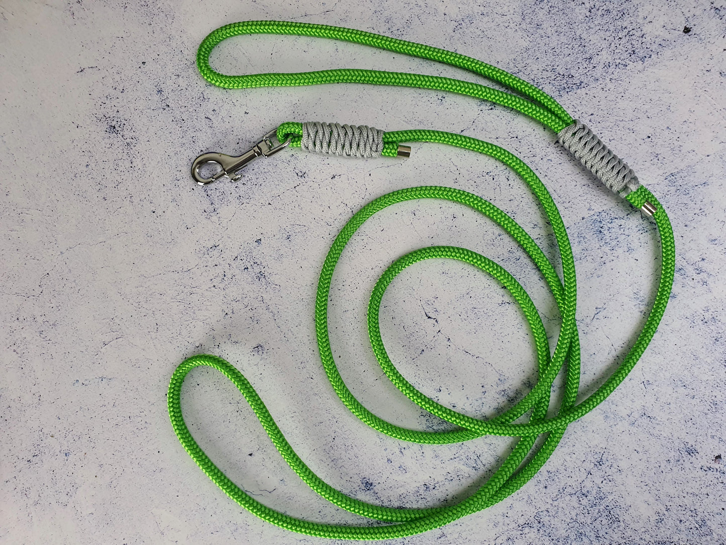 Führleine mit Handschlaufe für kleine Hunde und Welpenleine aus 6mm Tau