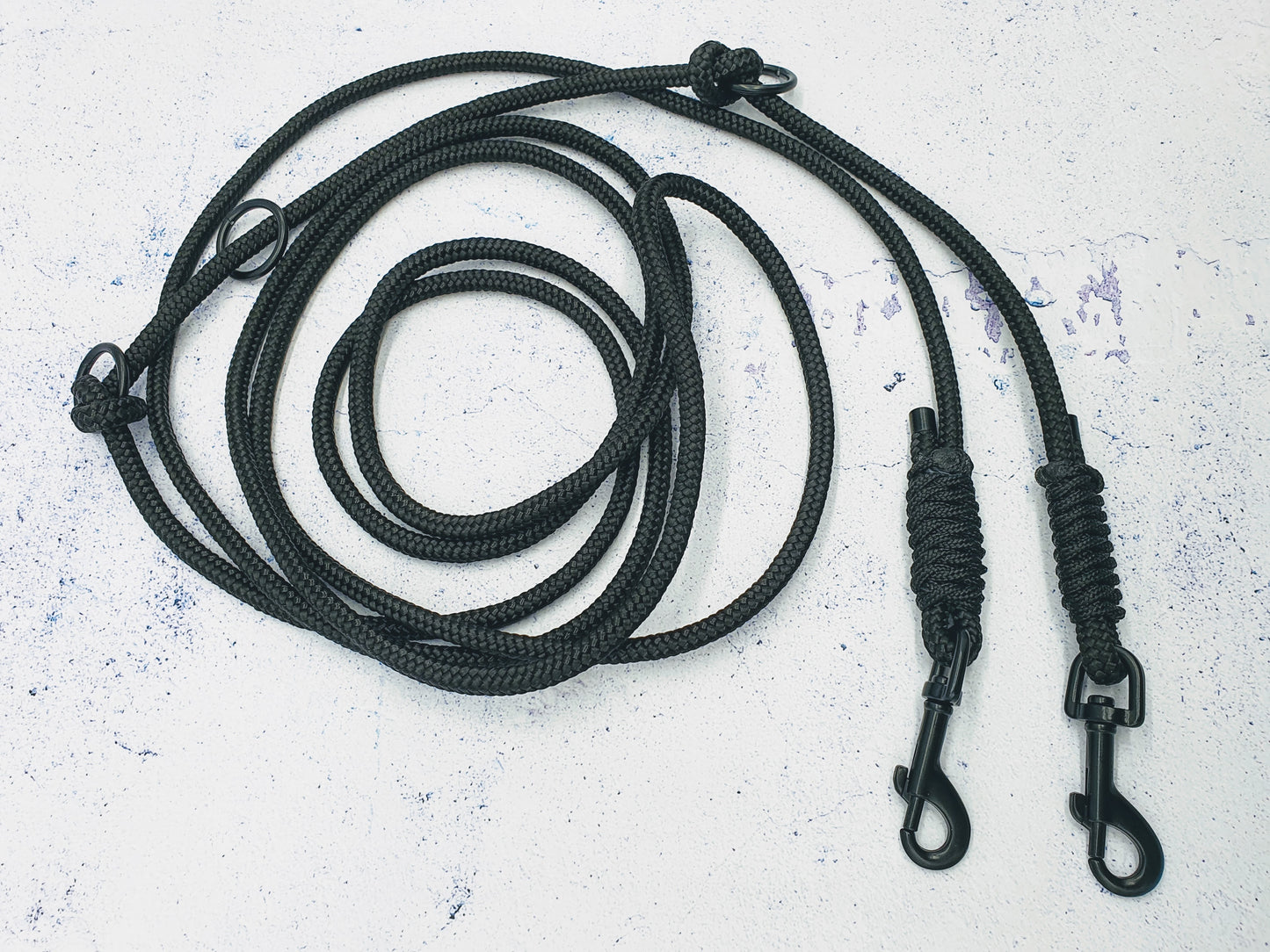 Führleine mit 2 Karabinern für kleine Hunde und Welpen aus 6mm Tau