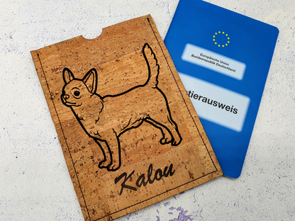 Hülle für EU Heimtierausweis - Chihuahua - aus Kork mit Name personalisierbar